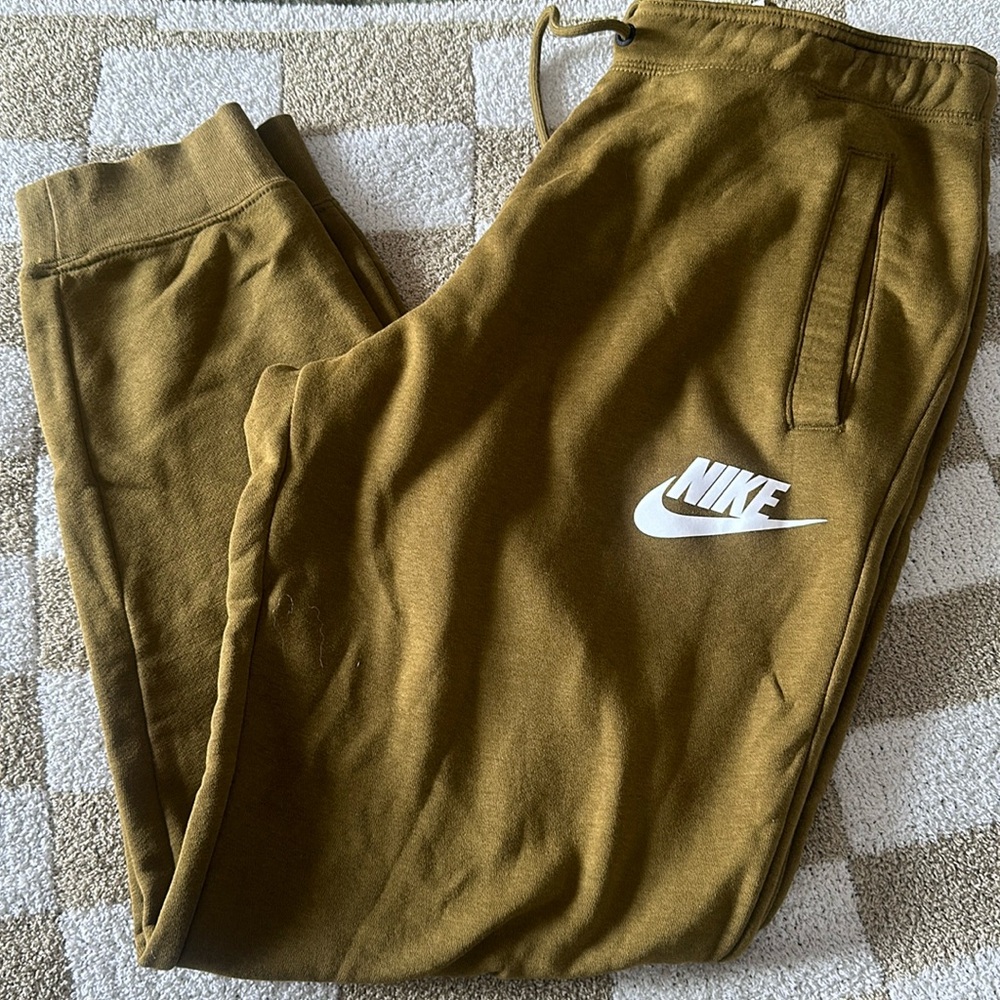 Nike sweatpants